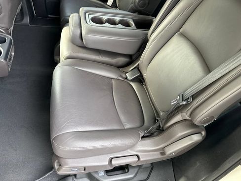 Certified 2018 Honda Odyssey EX-L image 12