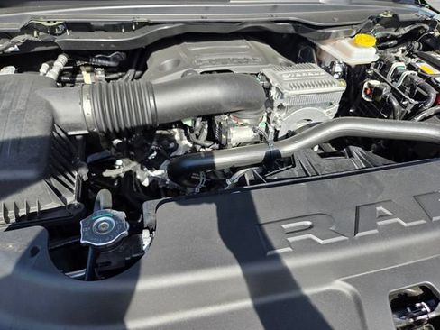 New 2026 RAM 1500 Laramie w/ Night Edition AWD/4WD image 19