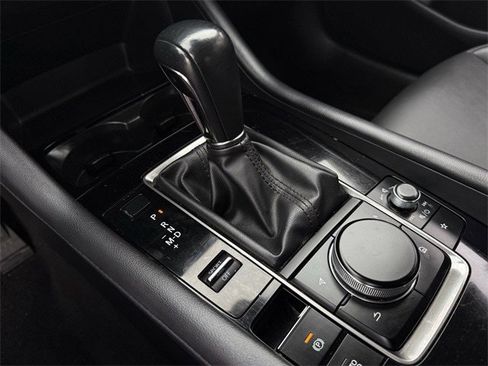 Used 2024 MAZDA MAZDA3 s image 22