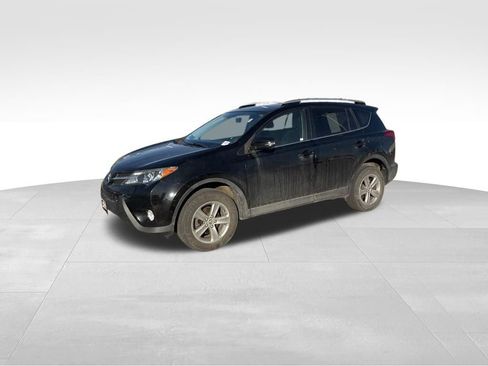 Used 2015 Toyota RAV4 XLE image 10