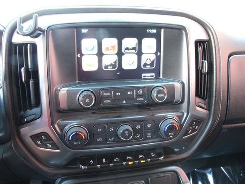 Used 2017 Chevrolet Silverado 1500 LTZ Z71 w/ LTZ Plus Package AWD/4WD image 20