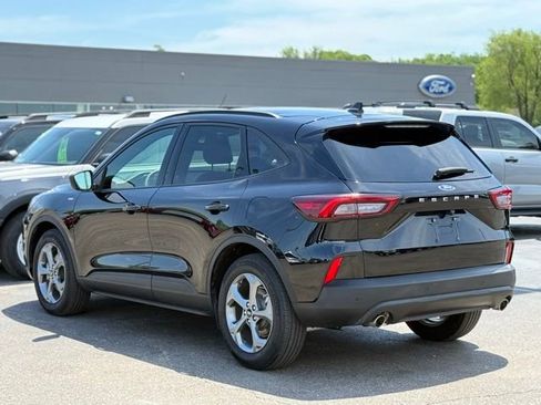 Used 2025 Ford Escape ST-Line w/ Equipment Group 301A FWD image 38