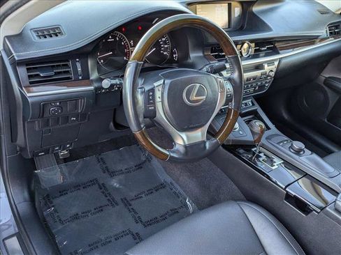 Used 2014 Lexus ES 350 w/ Premium Package image 10