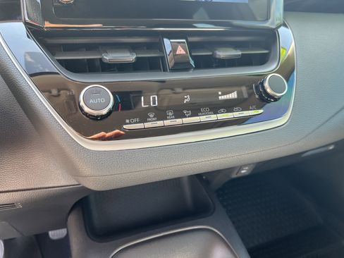 Certified 2024 Toyota Corolla LE FWD image 8