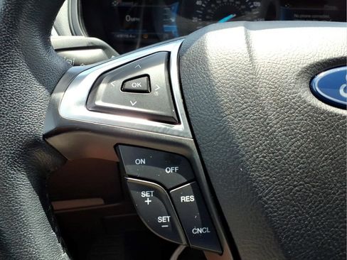 Used 2023 Ford Edge SEL w/ Convenience Package AWD/4WD image 22