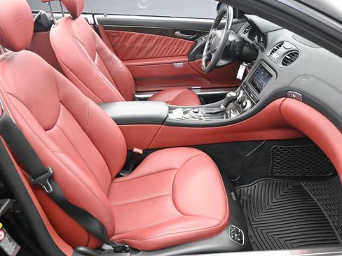 Used 2007 Mercedes-Benz SL 600 image 12