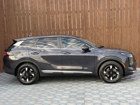 Used 2026 Kia Sportage LX w/ LX Convenience Package image 13