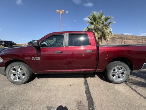 Used 2017 RAM 1500 Big Horn AWD/4WD image 2
