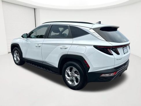 Certified 2022 Hyundai Tucson SEL w/ Cargo Package AWD/4WD image 7