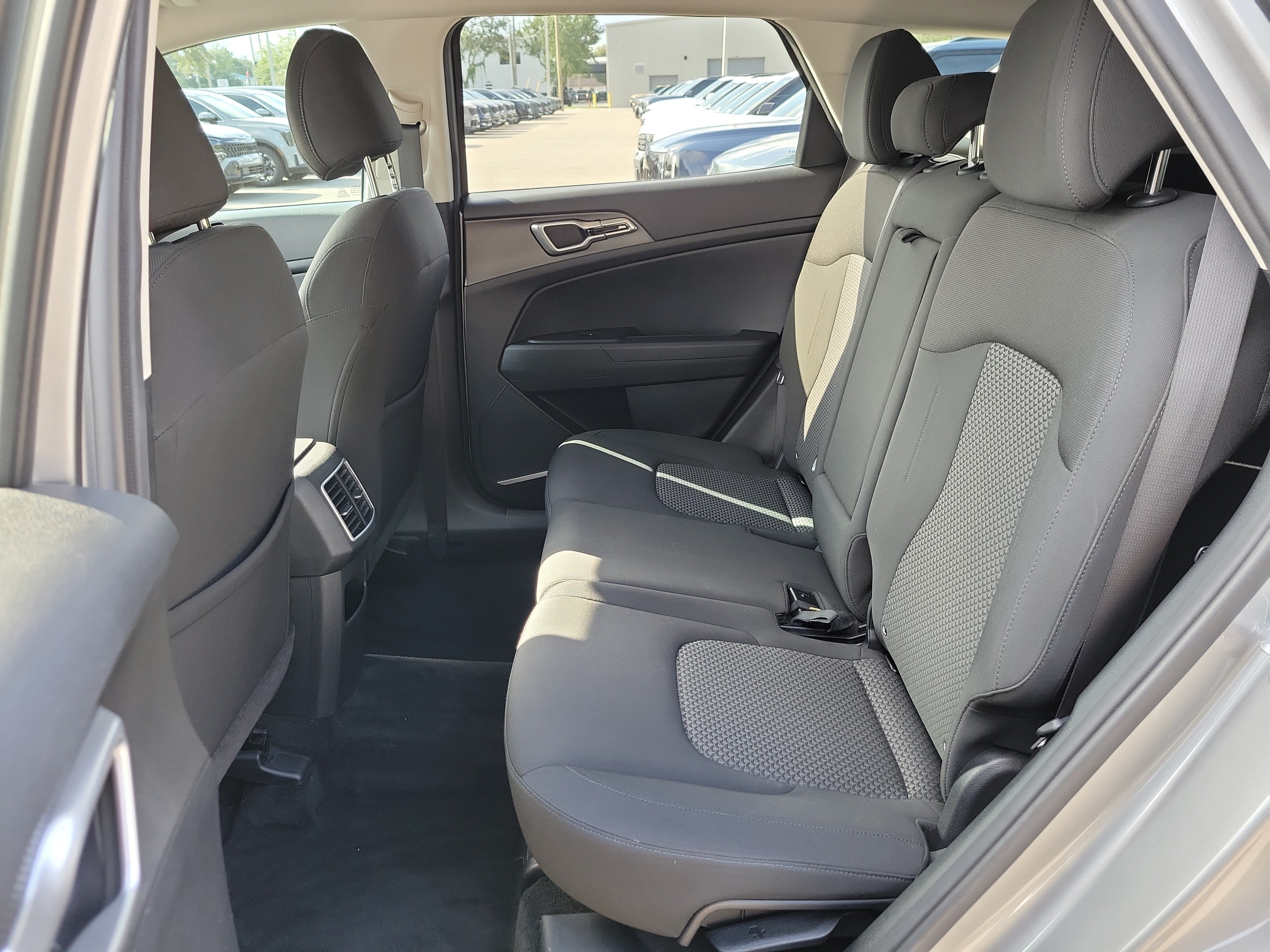 Certified 2023 Kia Sportage LX FWD image 15