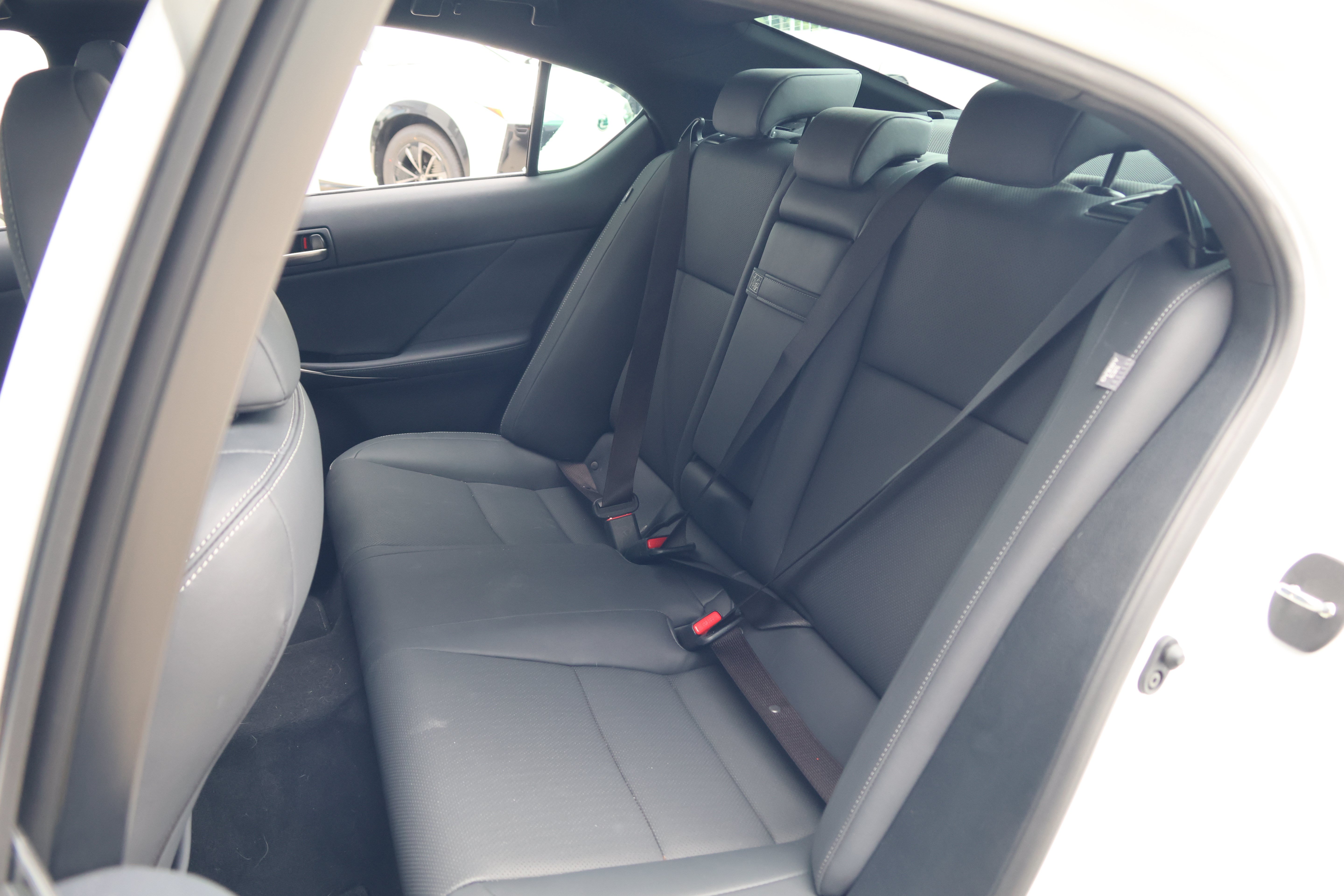Used 2024 Lexus IS 350 F Sport RWD image 35