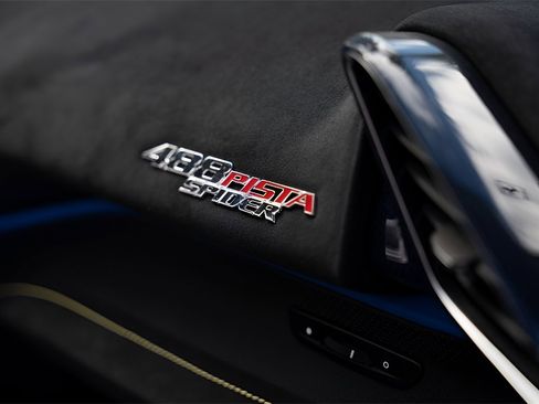 Used 2020 Ferrari 488 Pista Spider image 34