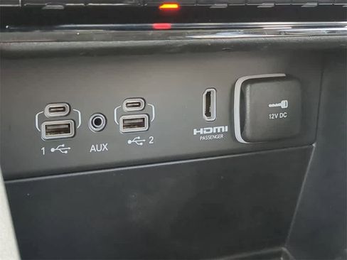 Used 2024 Jeep Grand Cherokee Limited 4xe image 30