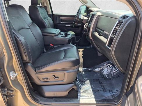 Used 2015 RAM 1500 Laramie AWD/4WD image 20