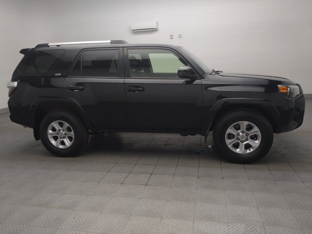Used 2022 Toyota 4Runner SR5 RWD image 11