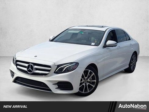 Used 2020 Mercedes-Benz E 450 4MATIC Sedan image 1