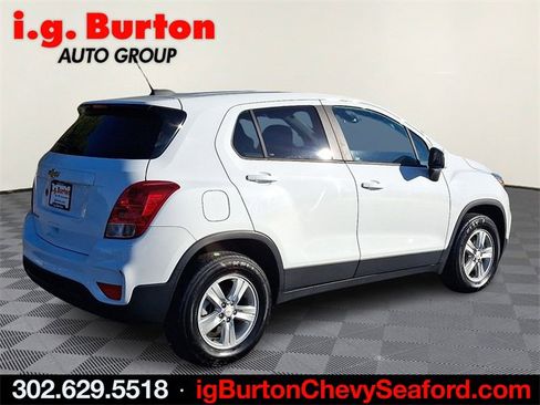 Used 2020 Chevrolet Trax LS w/ Tint and Cruise Package image 6