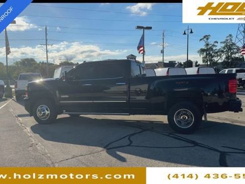 Certified 2019 Chevrolet Silverado 3500 High Country w/ Duramax Plus Package image 5
