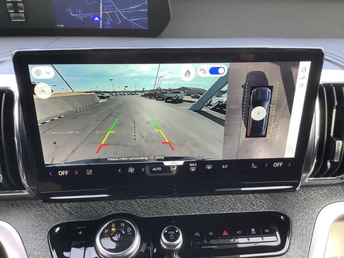 New 2025 Ford Expedition Tremor image 19