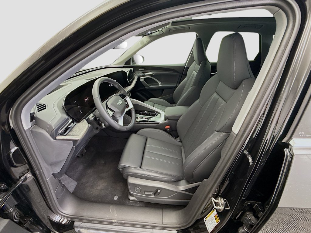 Certified 2025 Audi Q5 Premium w/ Premium Plus AWD/4WD image 18