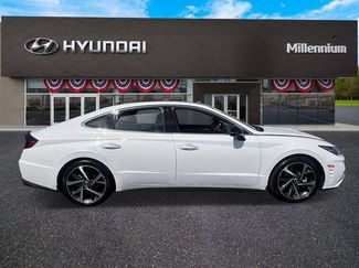 Used 2023 Hyundai Sonata SEL Plus FWD video 4