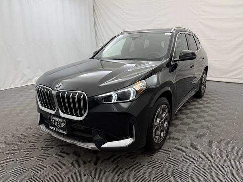 Used 2025 BMW X1 xDrive28i AWD/4WD image 2