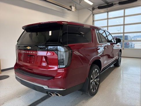New 2026 Chevrolet Suburban High Country image 19