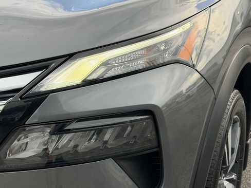 Used 2024 Nissan Rogue SL w/ SL Premium Package FWD image 7