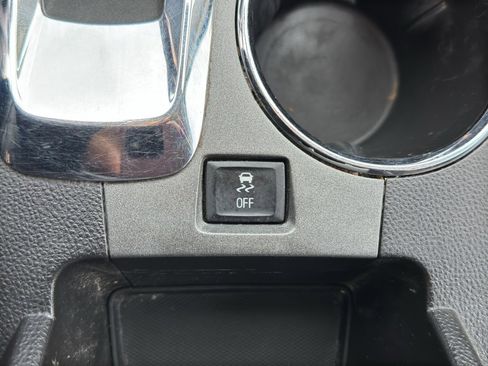 Used 2014 GMC Terrain SLE image 22