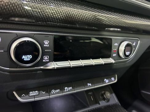 Used 2023 Audi SQ5 Premium Plus w/ Premium Plus Package AWD/4WD image 28