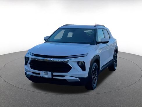 Used 2025 Chevrolet TrailBlazer LT image 16