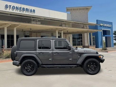 Used 2022 Jeep Wrangler Unlimited Sport AWD/4WD image 4