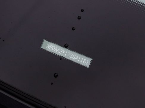 Used 2025 Porsche Taycan image 32