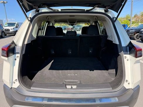 Certified 2023 Nissan Rogue SV AWD/4WD image 18