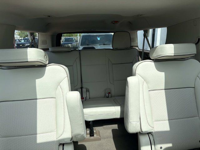 Used 2022 GMC Yukon XL Denali w/ Max Trailering Package AWD/4WD image 12