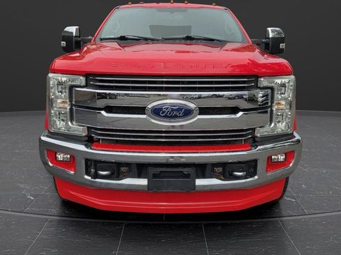 Used 2017 Ford F250 Lariat w/ Chrome Package AWD/4WD image 8