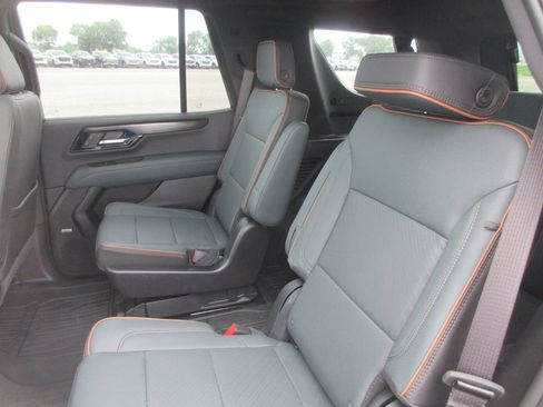 New 2026 GMC Yukon AT4 w/ LPO, Floor Liner Package AWD/4WD image 12