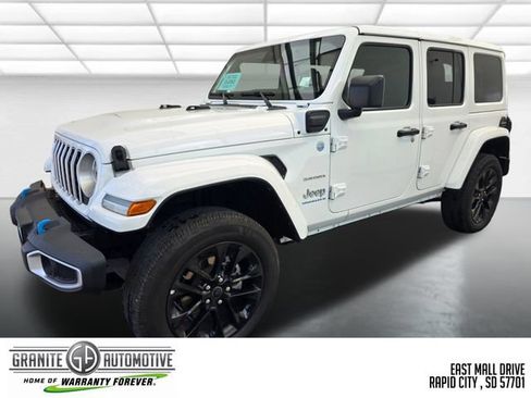 Used 2024 Jeep Wrangler Unlimited Sahara AWD/4WD image 1