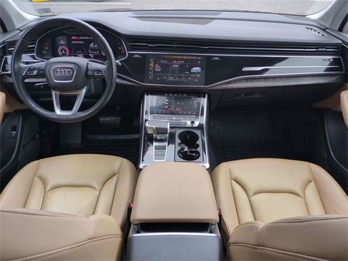 Used 2020 Audi Q7 3.0T Premium Plus w/ Premium Plus Package image 15