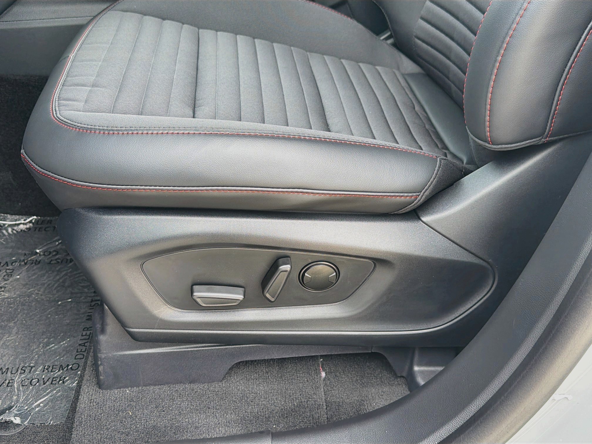 New 2027 Ford Explorer ST-Line w/ Premium Package RWD image 14