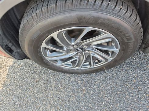 Used 2021 Lincoln Aviator 2WD w/ Elements Package image 26
