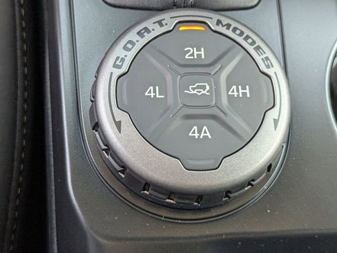 New 2025 Ford Bronco Badlands w/ Sasquatch Package image 25