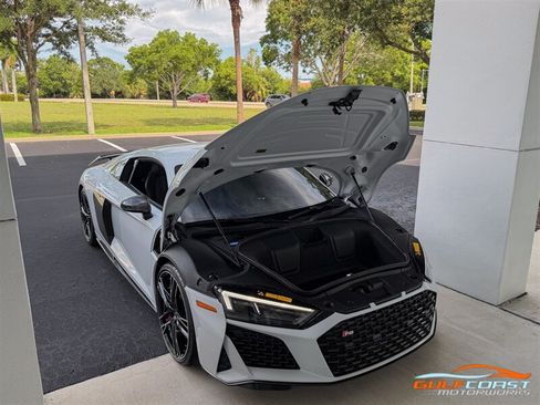Used 2023 Audi R8 V10 performance AWD/4WD image 42