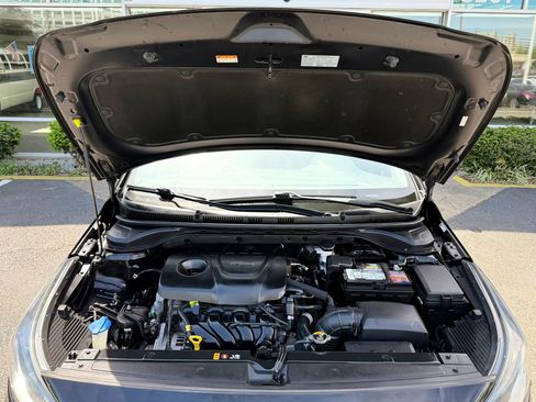 Used 2019 Hyundai Accent SE FWD image 34