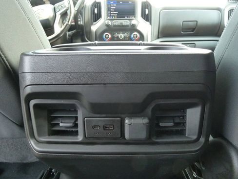 Used 2020 Chevrolet Silverado 1500 LT Trail Boss AWD/4WD image 21