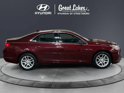 Used 2015 Chevrolet Malibu LT w/ Power Convenience Package FWD image 7