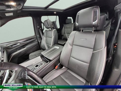 Used 2023 Cadillac Escalade Sport image 38