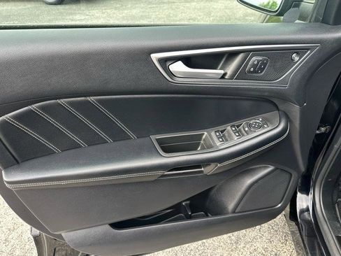 Used 2022 Ford Edge ST w/ Equipment Group 401A image 15