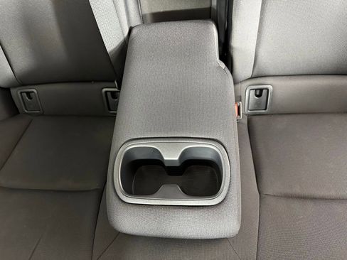 Used 2024 Toyota Corolla LE FWD image 27