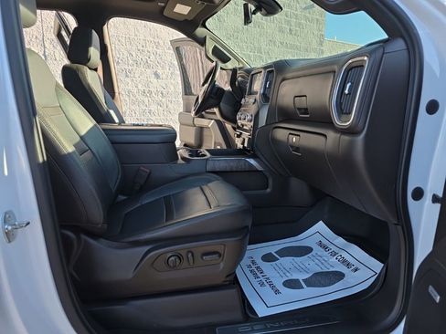Used 2021 GMC Sierra 3500 Denali w/ Denali Ultimate Package AWD/4WD image 20